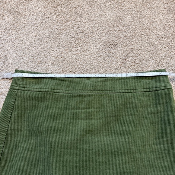 J. Crew corduroy A-line mini skirt, olive green, zipper back, size 2 - Picture 4 of 8